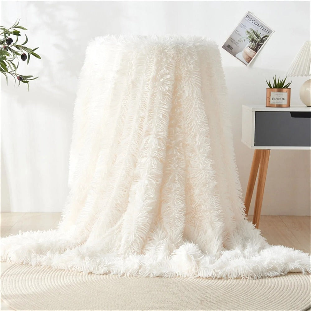Couverture douillette en fausse fourrure grise pour adultes super douce et respirante 0