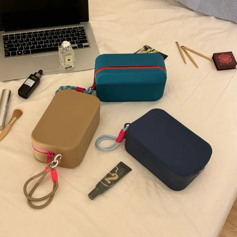 Eleanora | Grand Sac de Voyage en Silicone Waterproof pour Cosmétiques et Trousses de Toilette