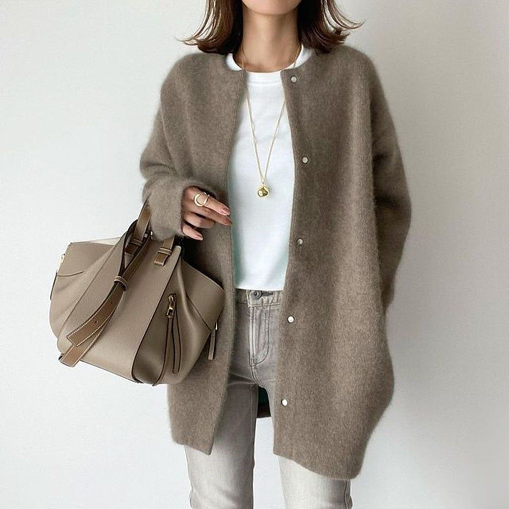 WHITNEY | Elegant and stylish cardigan