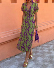 Camila | Naisten mekko modernilla designilla