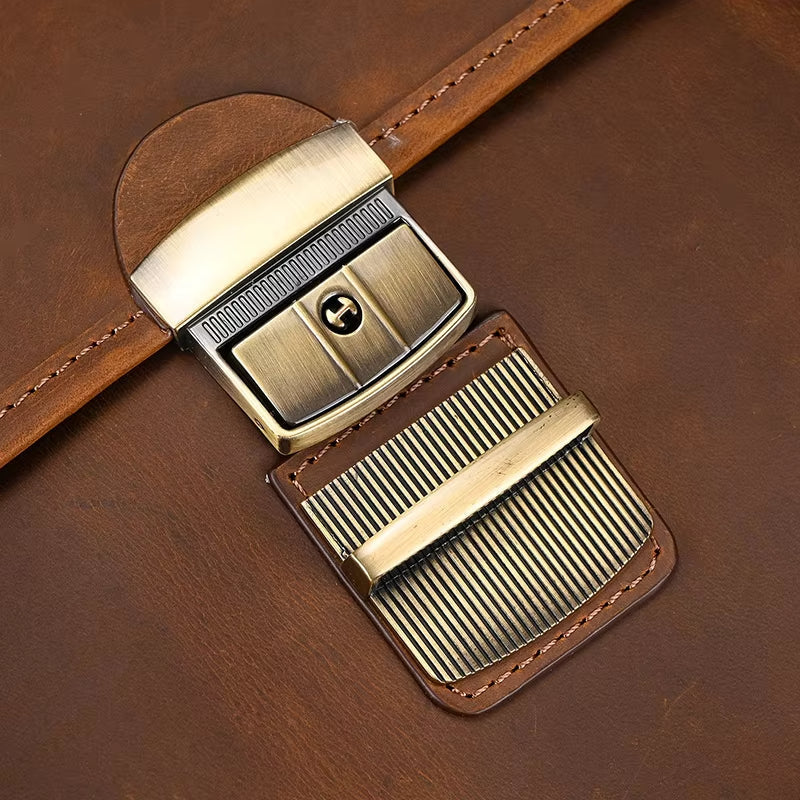 Zakai | Monikäyttöinen olkalaukku, jossa useita järjestelytaskuja matkalle