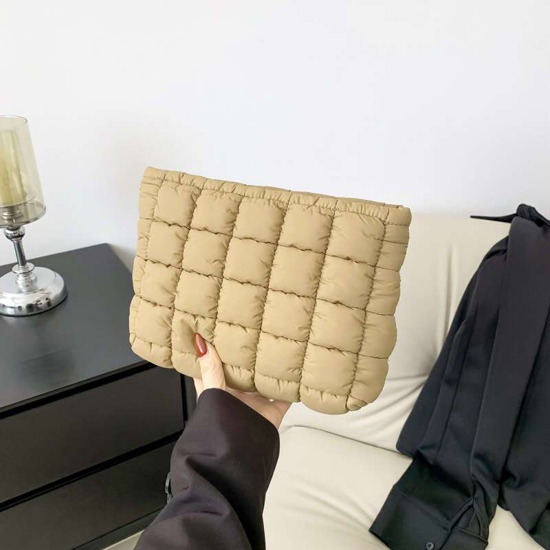 Sophie | Quilted sminkepung med glidelås