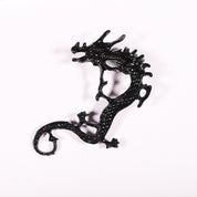 Boucles d'oreilles dragon – Couleur argent, design élégant