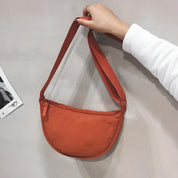 Stylish purple dumpling shoulder bag for fashionable women