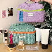 Rosielyn | Trousse de voyage en coton à carreaux