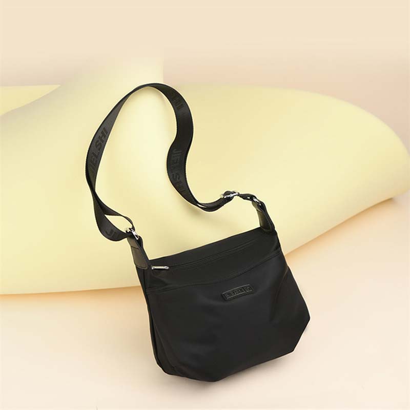 SecureStride Deluxe Anti-Theft Shoulder Bag - Your Ultimate Travel Companion for Worry-Free Adventures!