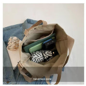 Faye | Trendikäs ja toiminnallinen olkalaukku