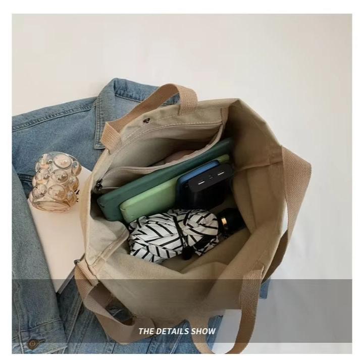 Faye | Trendikäs ja toiminnallinen olkalaukku