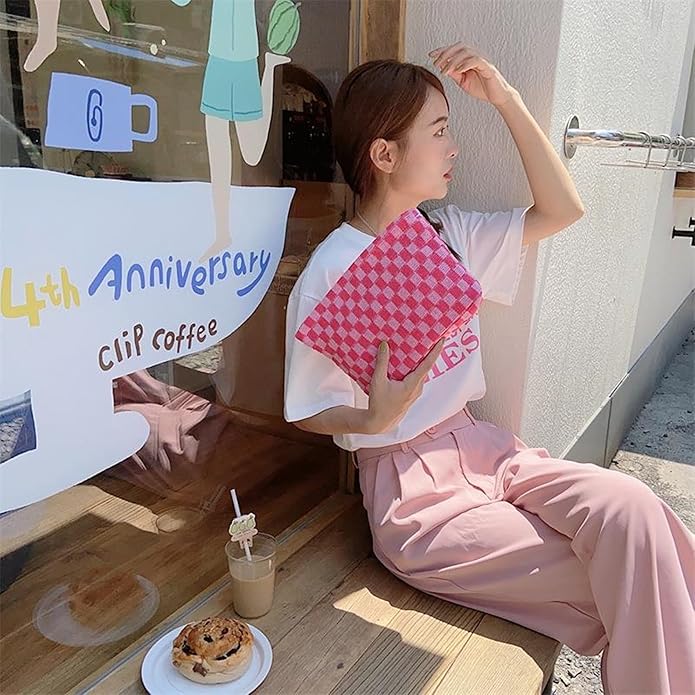 Ruthie | Ruudullinen meikkilaukku kauneudenhoitoon