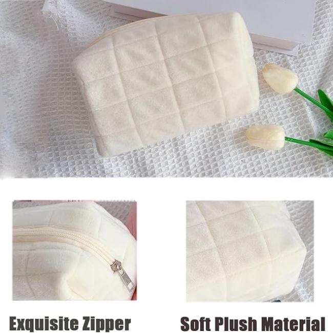 Yamileth | Samettinen ruudullinen meikkipussi