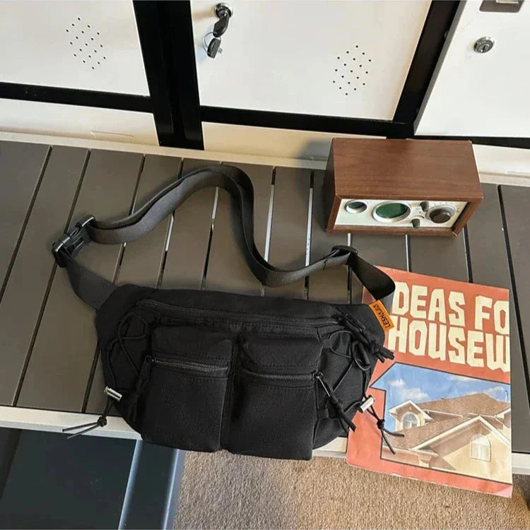 Cassius | Ulkokäyttöön tarkoitettu miesten olkalaukku ristikkäin kantaen