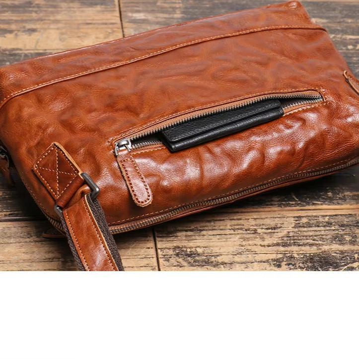 Zeke | Premium shoulder bag with sophisticated design