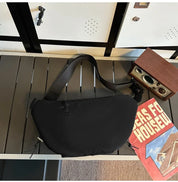 Cassius | Ulkokäyttöön tarkoitettu miesten olkalaukku ristikkäin kantaen