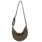 Stylish purple dumpling shoulder bag for fashionable women