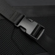 Omari | Trendikäs säädettävä ristikkäinen vyölaukku