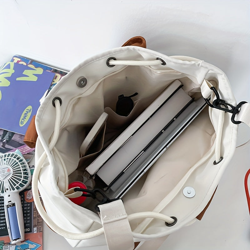 Kori | Tilava olkalaukku useilla taskuilla