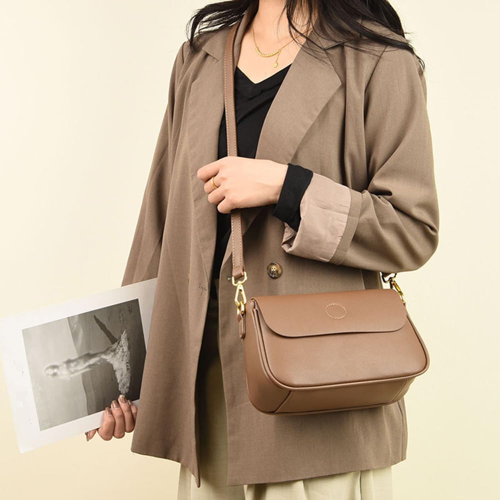 Remi | Vegan leather shoulder bag | Flap design