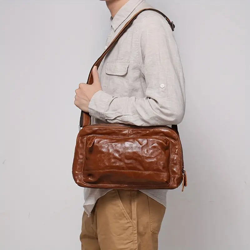 Zeke | Premium shoulder bag with sophisticated design