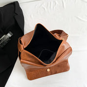 Pariisi | Tyylikäs ja monipuolinen olkalaukku ristiin kannettavaksi