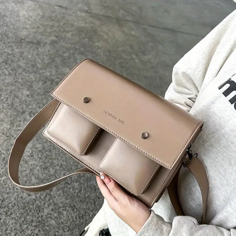 Marlee | Monikäyttöinen kompakti neliönmuotoinen olkalaukku