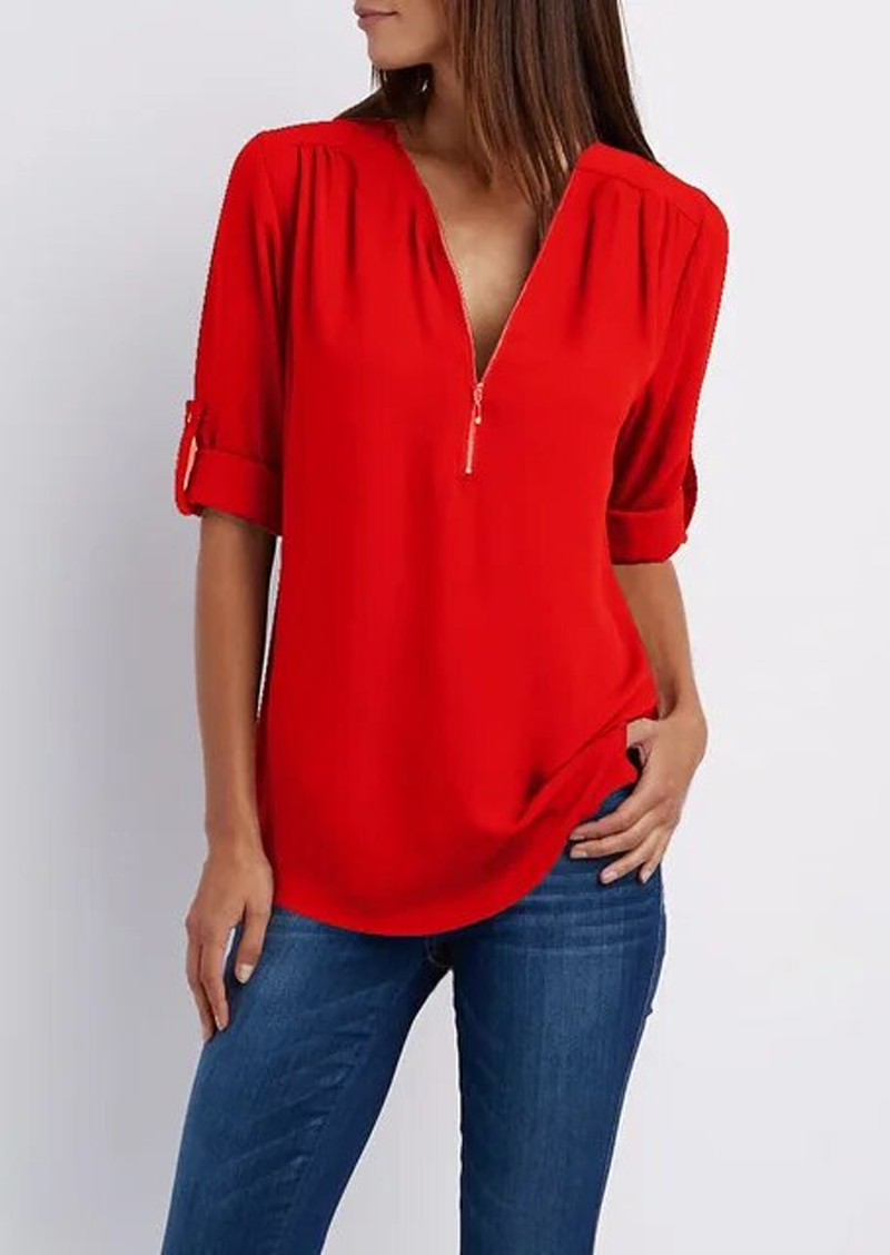 SARAH | Elegant bluse med V-utringning