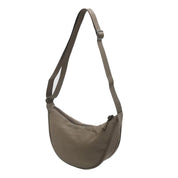 Stylish purple dumpling shoulder bag for fashionable women