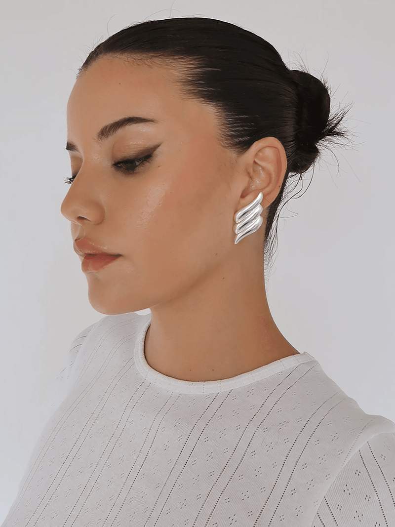 Evelien | Elegantit kultaiset korvakorut naisille