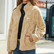 Nikki | Short and stylish fleece jacket for a trendy look