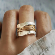 Bague en or et argent pour femme - Un bijou élégant pour toutes les occasions, au brillant subtil 0
