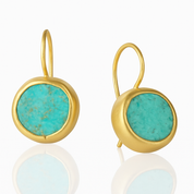Boucles d'oreilles en or avec pierre turquoise – Un bijou élégant pour toutes les occasions 0