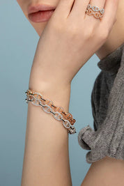 Bracelet doré au design élégant – Disponibilité limitée 3