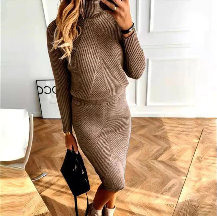 Kristel | Elegant to-delt sett med topp og skjørt