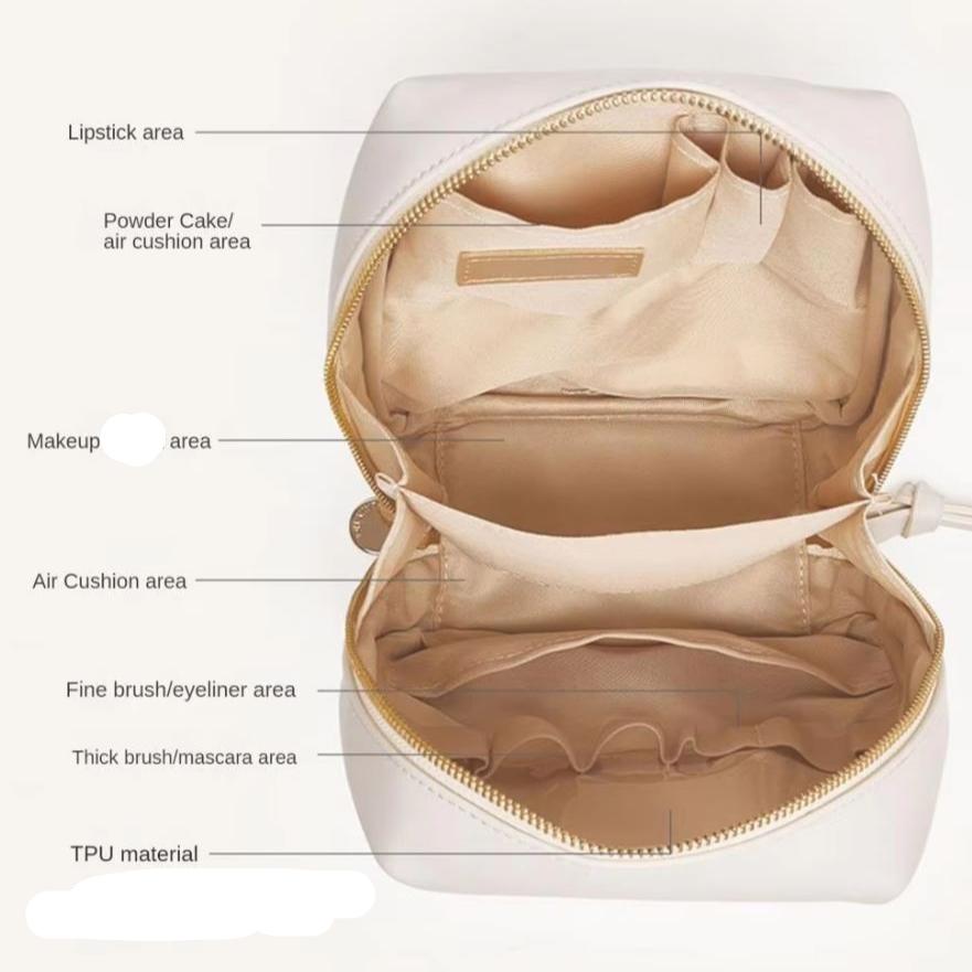 Lily | Spacious, stylish, and travel-friendly beauty bag