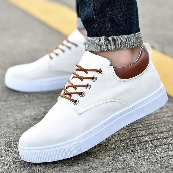 Casual Low-Top Sneakers for Women - Stylish and Comfortable Everyday Footwear 1