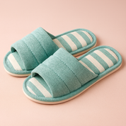Chaussons pour femme à semelles antidérapantes | Confortables et élégants 2