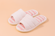 Chaussons pour femme à semelles antidérapantes | Confortables et élégants 4