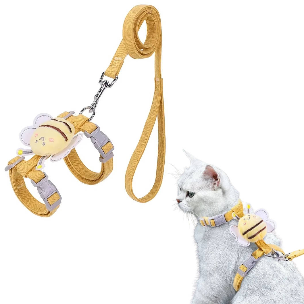 Collier et harnais pour chat 0