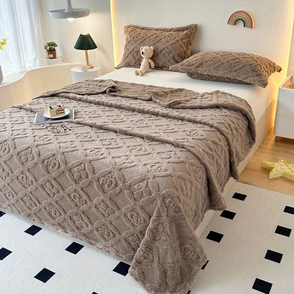 Couette d'hiver avec broderie de feuilles pour le confort et le style en microfibre 7
