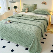 Couette d'hiver avec broderie de feuilles pour le confort et le style en microfibre 8
