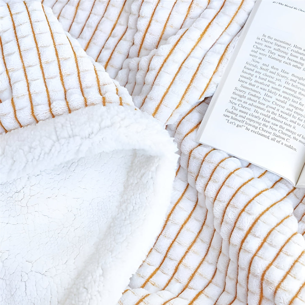 Couverture Sherpa gaufrée douce pour un confort et une chaleur ultimes 3