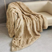 Couverture douillette en fausse fourrure pour un confort et une chaleur ultimes 1