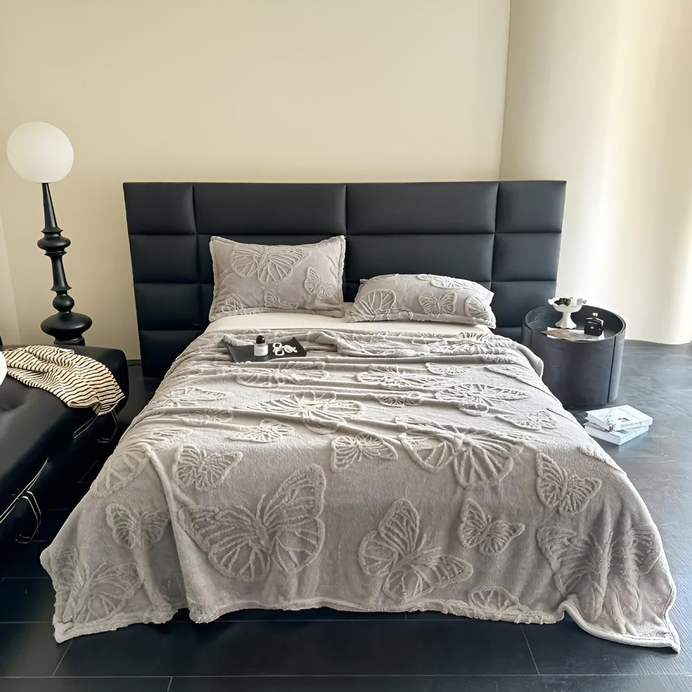 Couverture élégante en flanelle pour la maison avec motif papillon 3D en microfibre 10