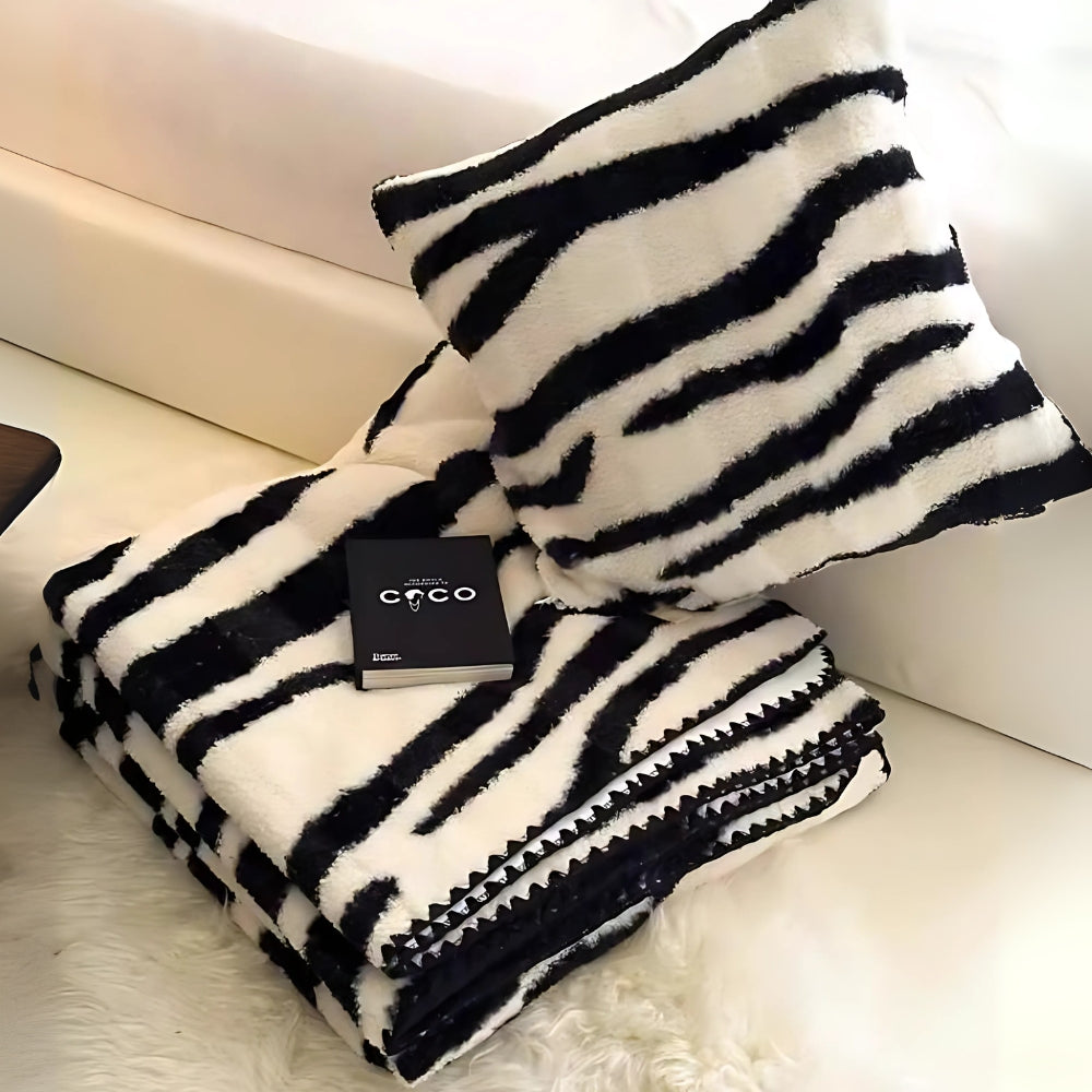 Couverture polaire luxueuse à imprimé zèbre pour plus de confort et de style 5