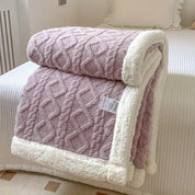 Couverture réversible en polaire Sherpa pour plus de confort 10