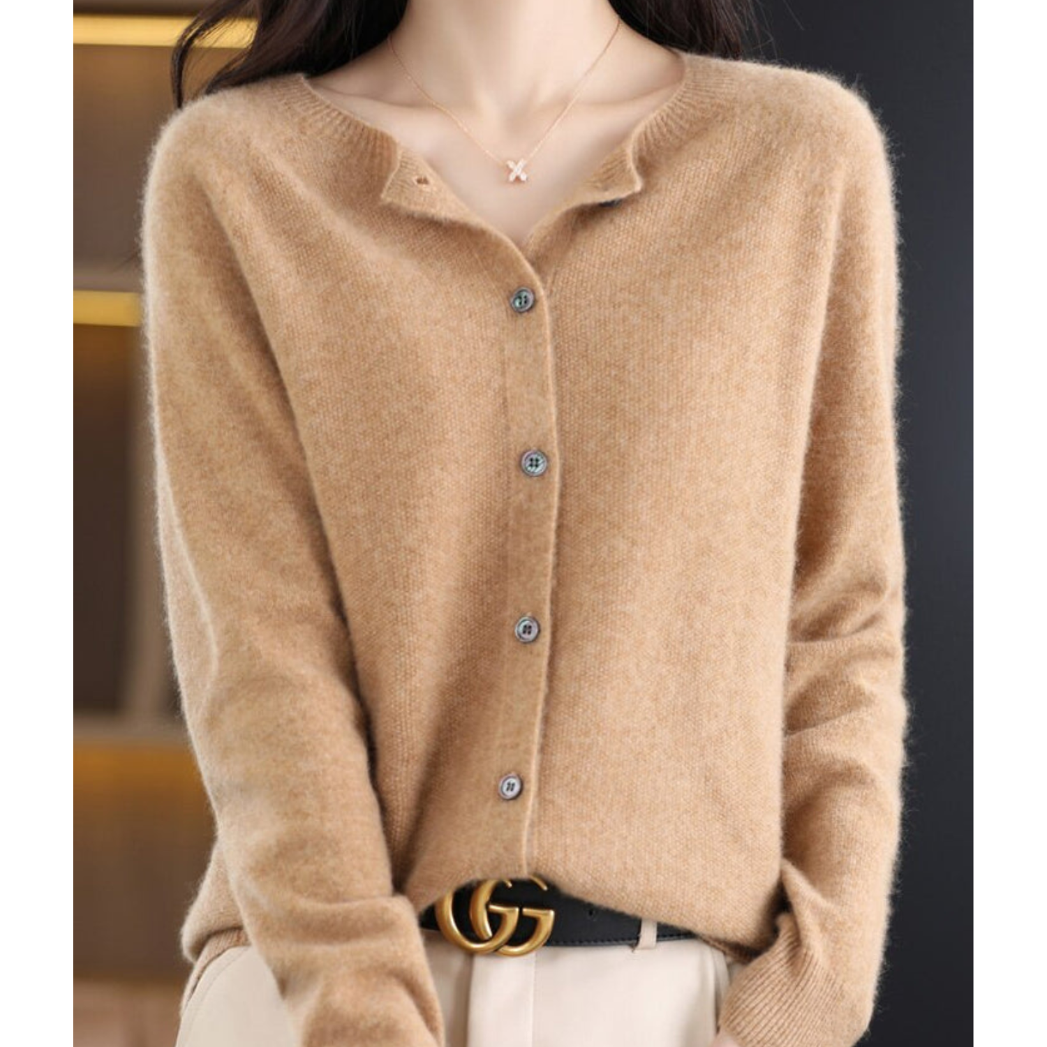 DANIELLE | Cardigan col rond en pure laine mérinos pour femme 12