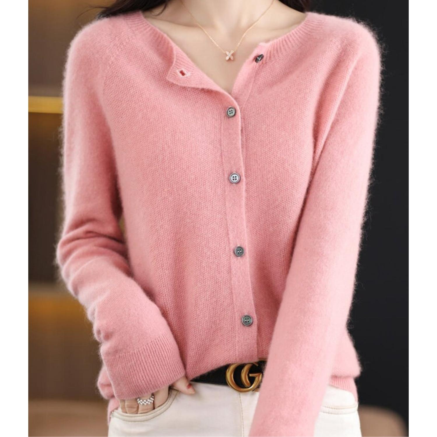 DANIELLE | Cardigan col rond en pure laine mérinos pour femme 8