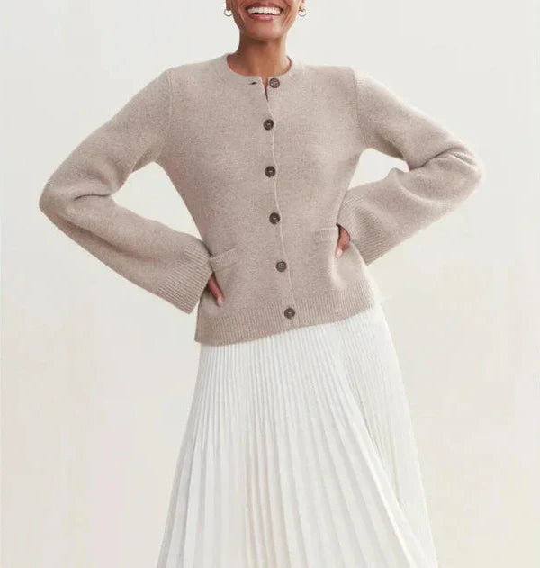 Clara | Chic-neuletakki norsunluunvärinen - Yksinkertainen ja mukava eleganssi