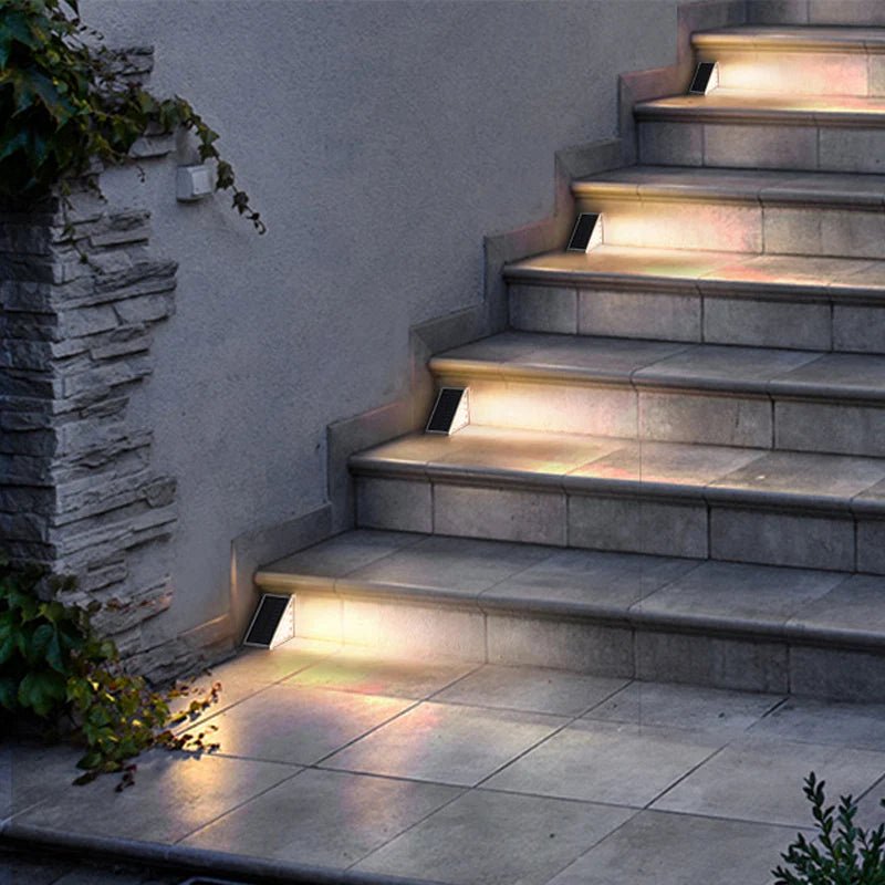 Éclairage d'escalier à énergie solaire 0