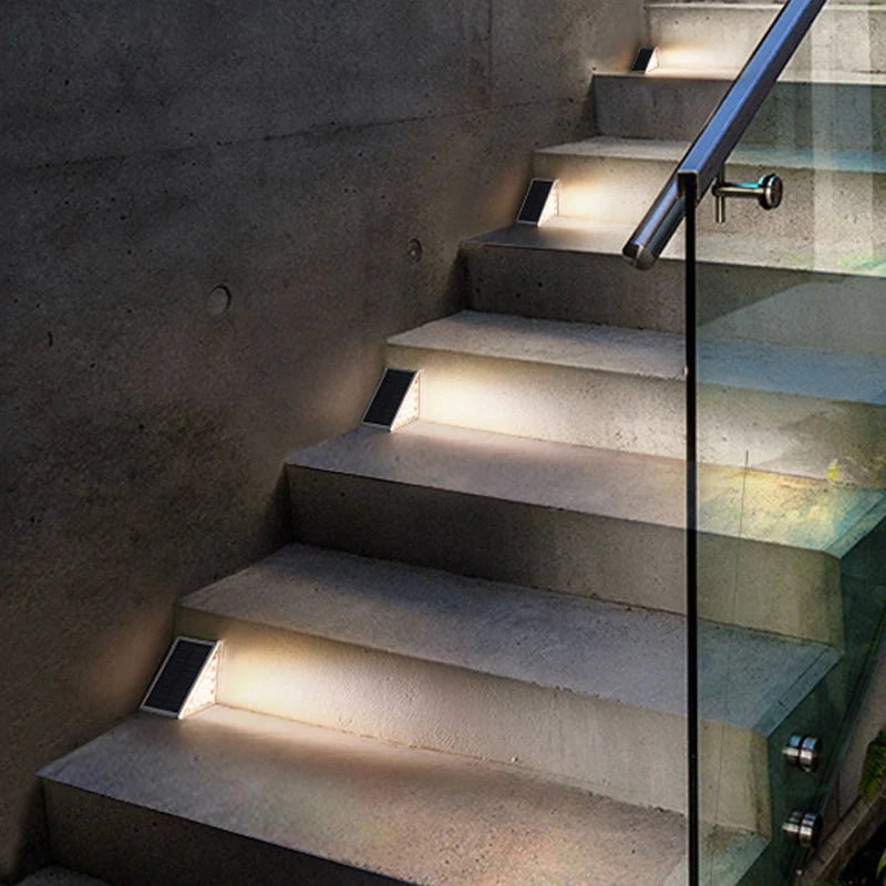 Éclairage d'escalier à énergie solaire 1