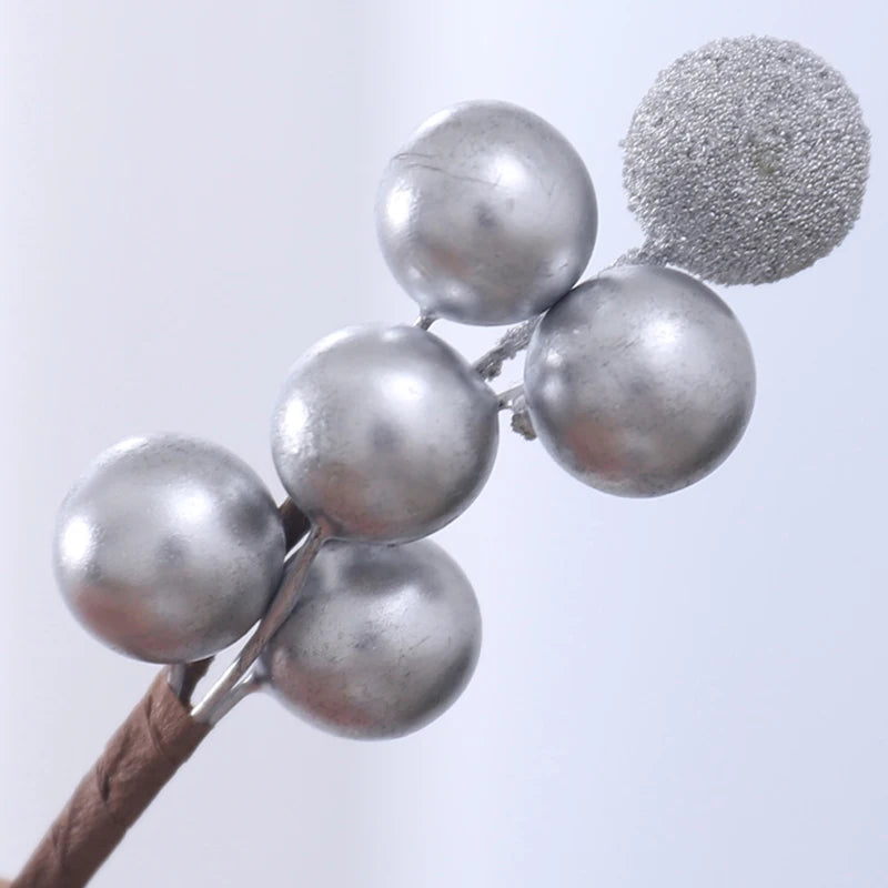 Élégance dorée | Bouquet de Noël pour une décoration festive 6